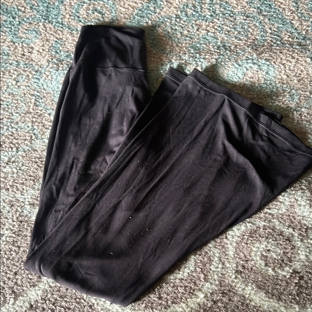 Aerie flare crossover leggings size medium short.